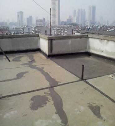 魏都漏水维修 楼顶漏水是什么原因，楼顶漏水维修方法是什么?